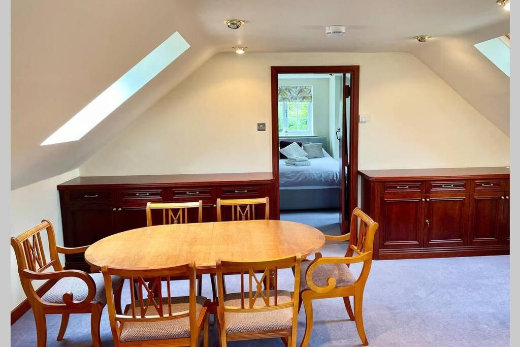 Adorable 2 Bedroom Countryside Guesthouse Broome  외부 사진